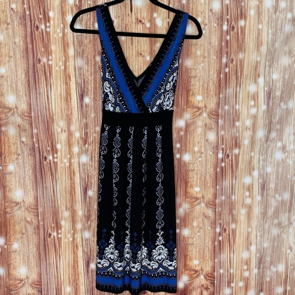 Connected Apparel Size 12 V Neck Front and Back Empire Waist Sleeveless - Picture 3 of 7